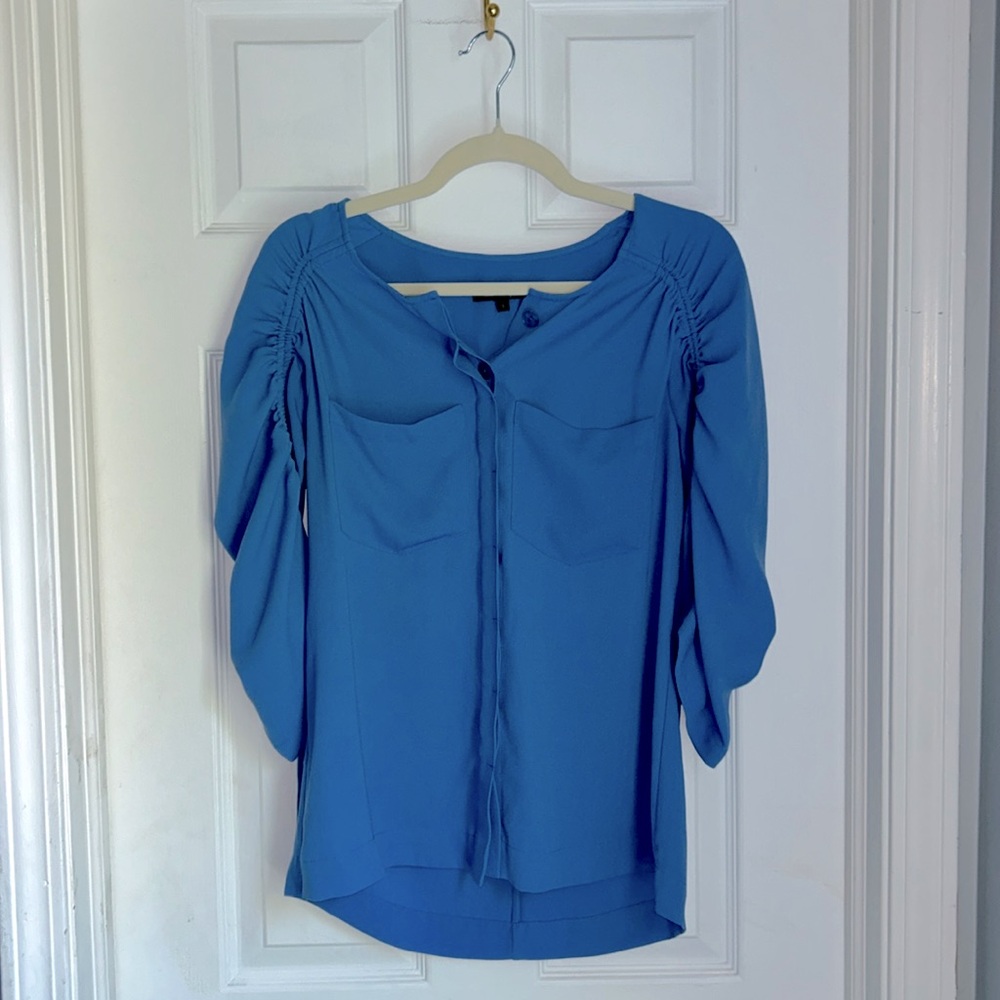 Nanette Lepore Bungle Jungle Periwinkle Ruched Drawstring Sleeves Button Up Top